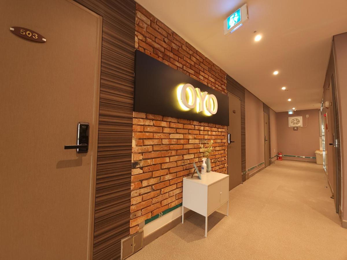 Oyo Hostel Myeongdong 2 Seul Exterior foto