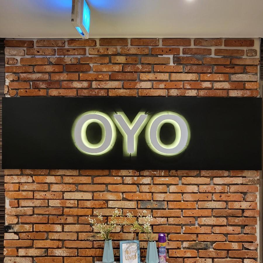 Oyo Hostel Myeongdong 2 Seul Exterior foto