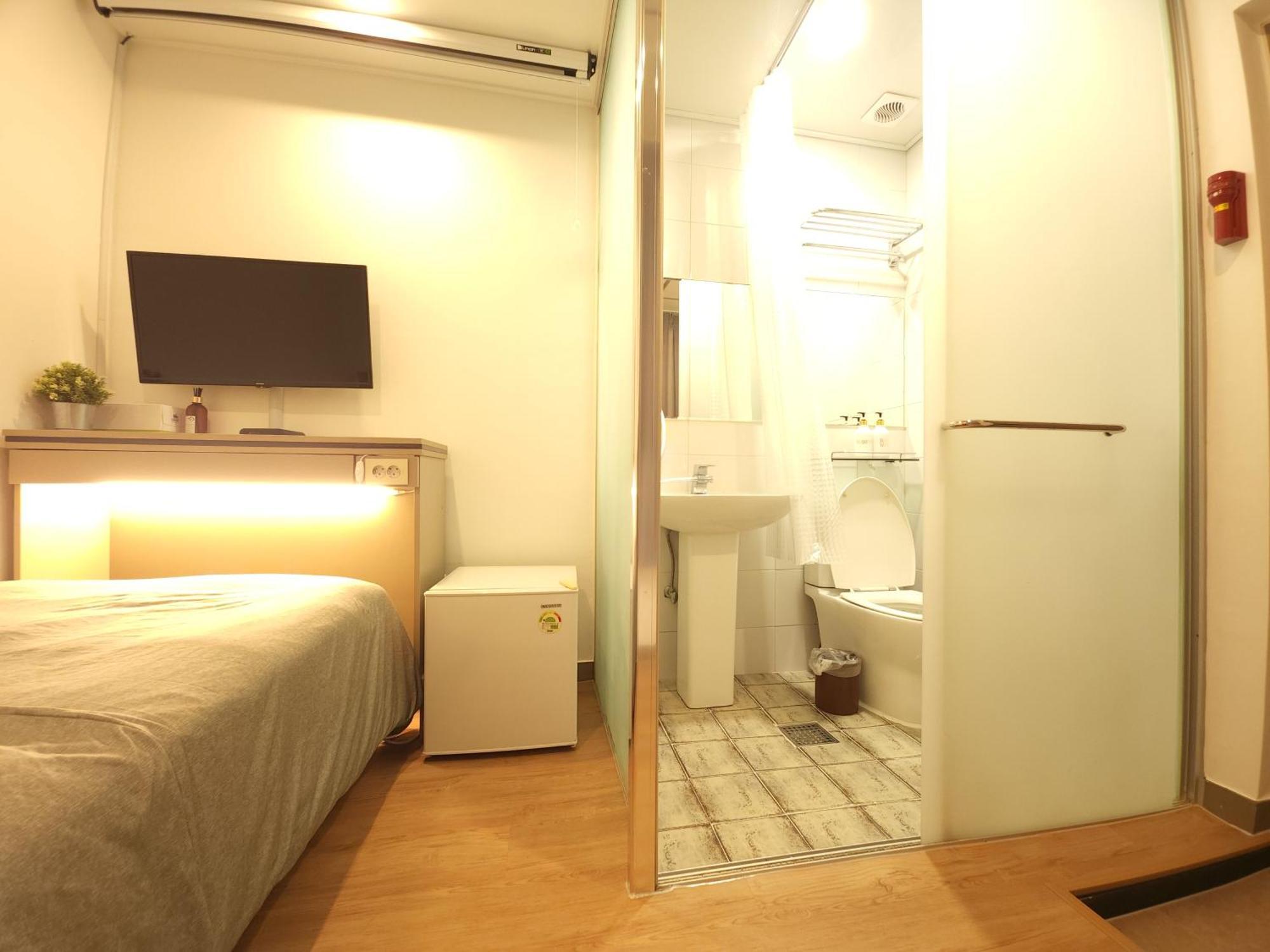 Oyo Hostel Myeongdong 2 Seul Quarto foto