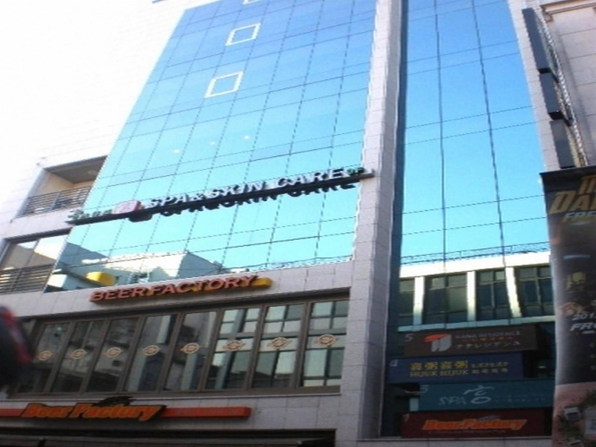 Oyo Hostel Myeongdong 2 Seul Exterior foto
